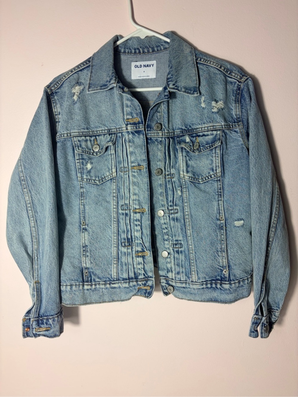 Old Navy Women’s Size Small Distressed Denim Jean Jacket Light Wash